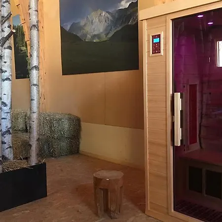 Apartment Da Eni Mustair